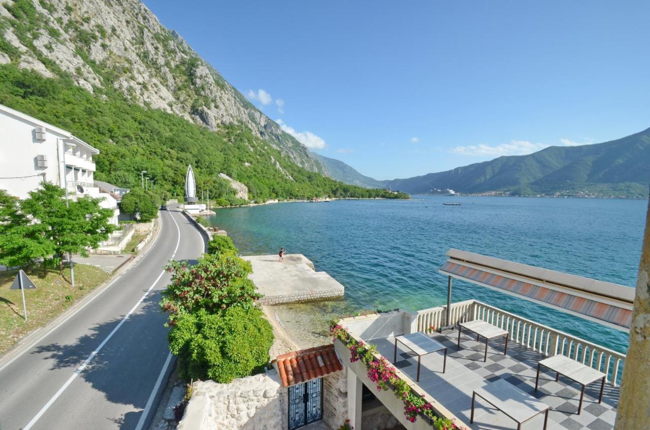 Appartamento Tau Mir I Dobro Cattaro Esterno foto