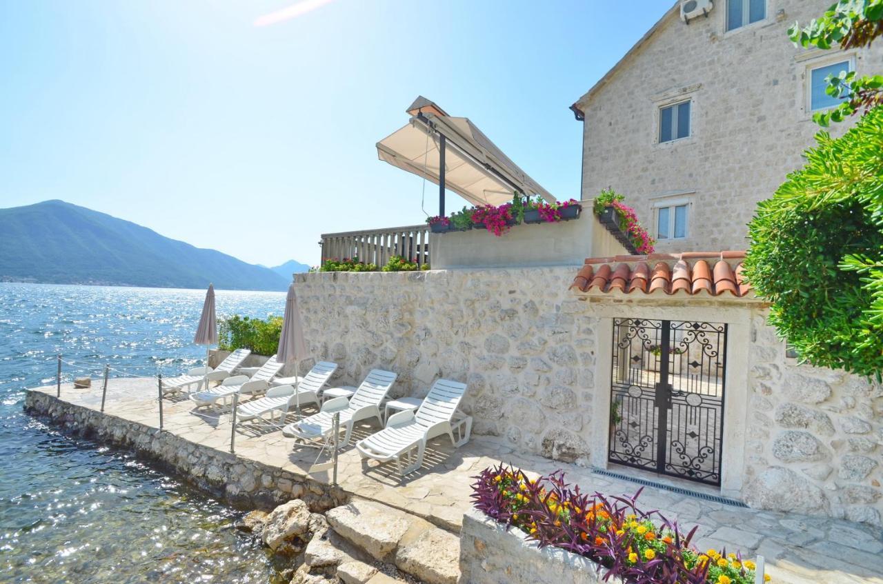 Appartamento Tau Mir I Dobro Cattaro Esterno foto